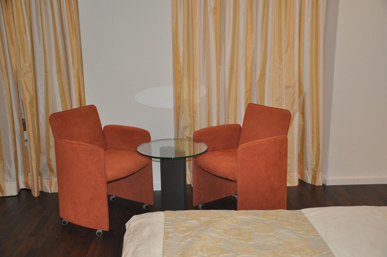 Hotel Loewen Mellingen Room photo